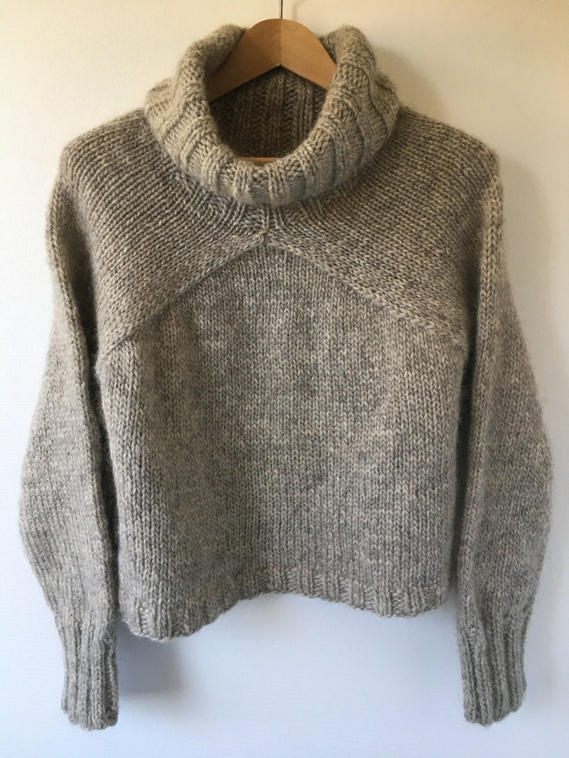 Carbeth sweater knit in Romney Bulky yarn in Silver colorway